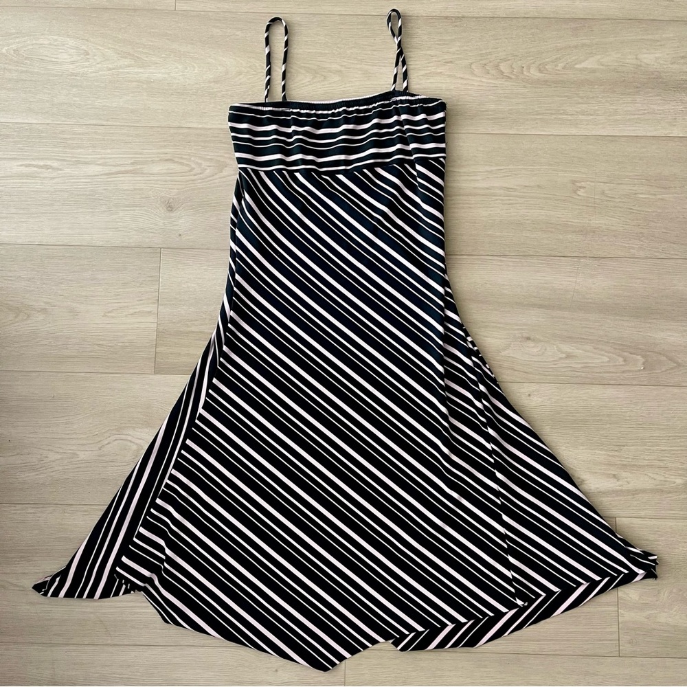 Y2K black and pink asymmetrical midi dress!